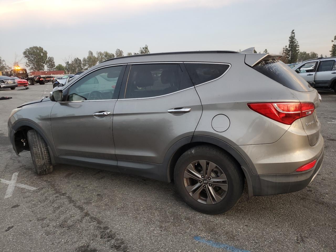 VIN 5XYZU3LB7EG133219 2014 HYUNDAI SANTA FE no.2