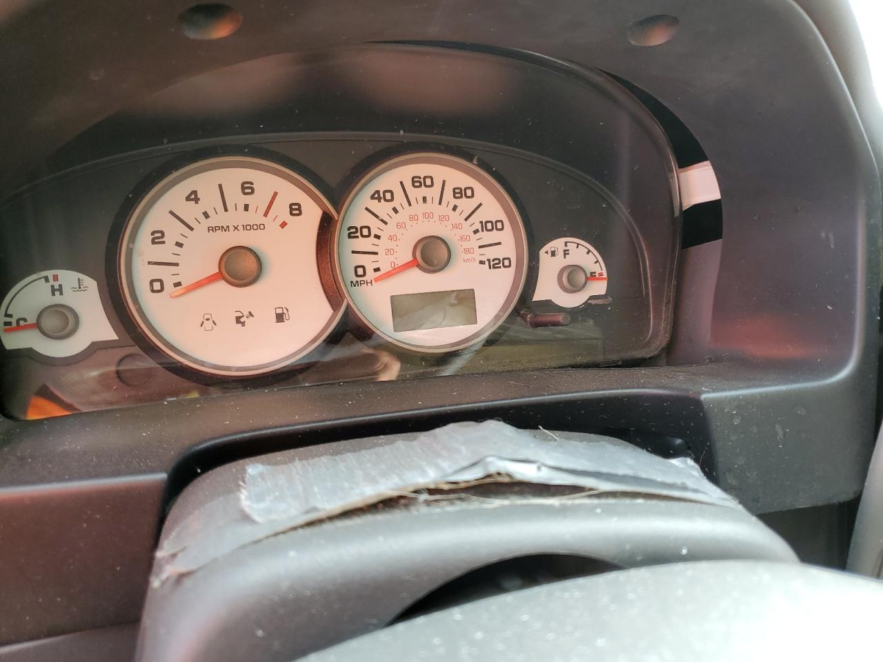 2006 Ford Escape - Image 9