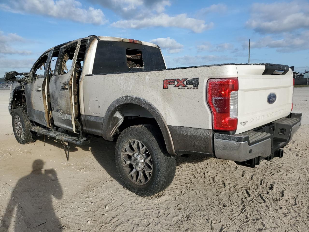 2019 Ford F250 - Image 2