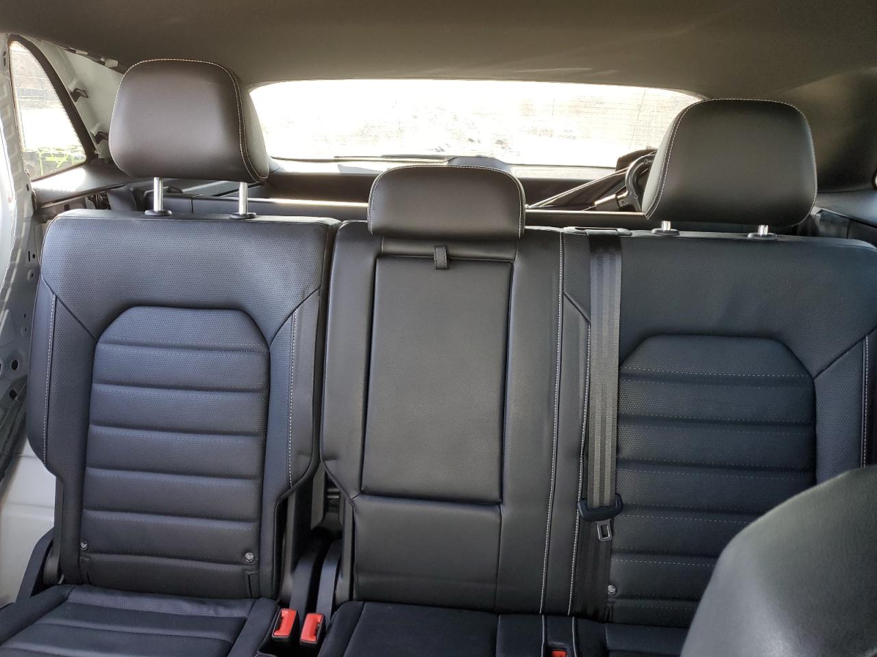 2021 Volkswagen Atlas - Image 10
