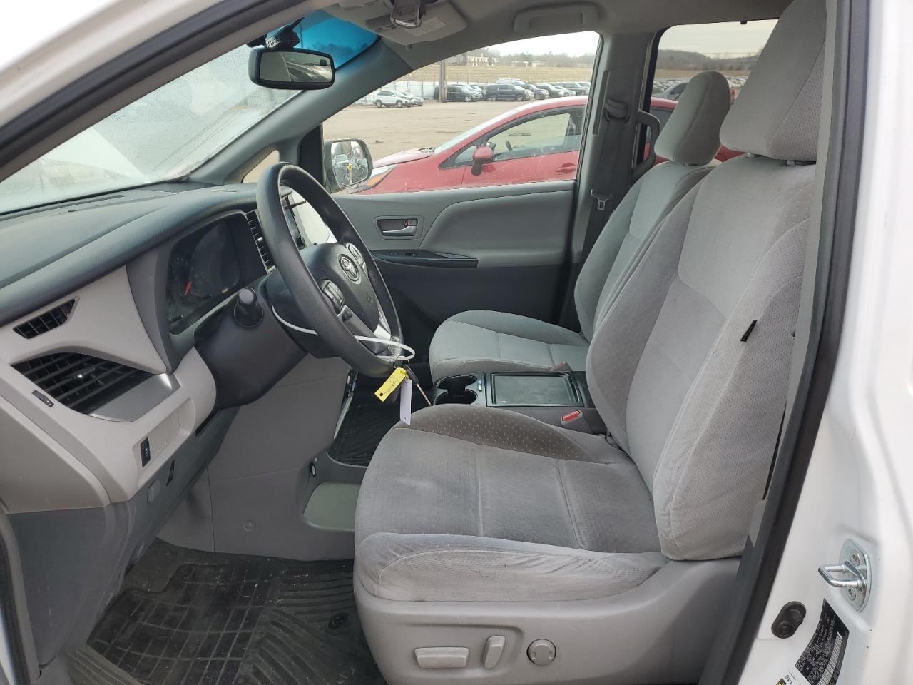 2015 Toyota Sienna Le VIN: 5TDJK3DC2FS112132 Lot: 84671734