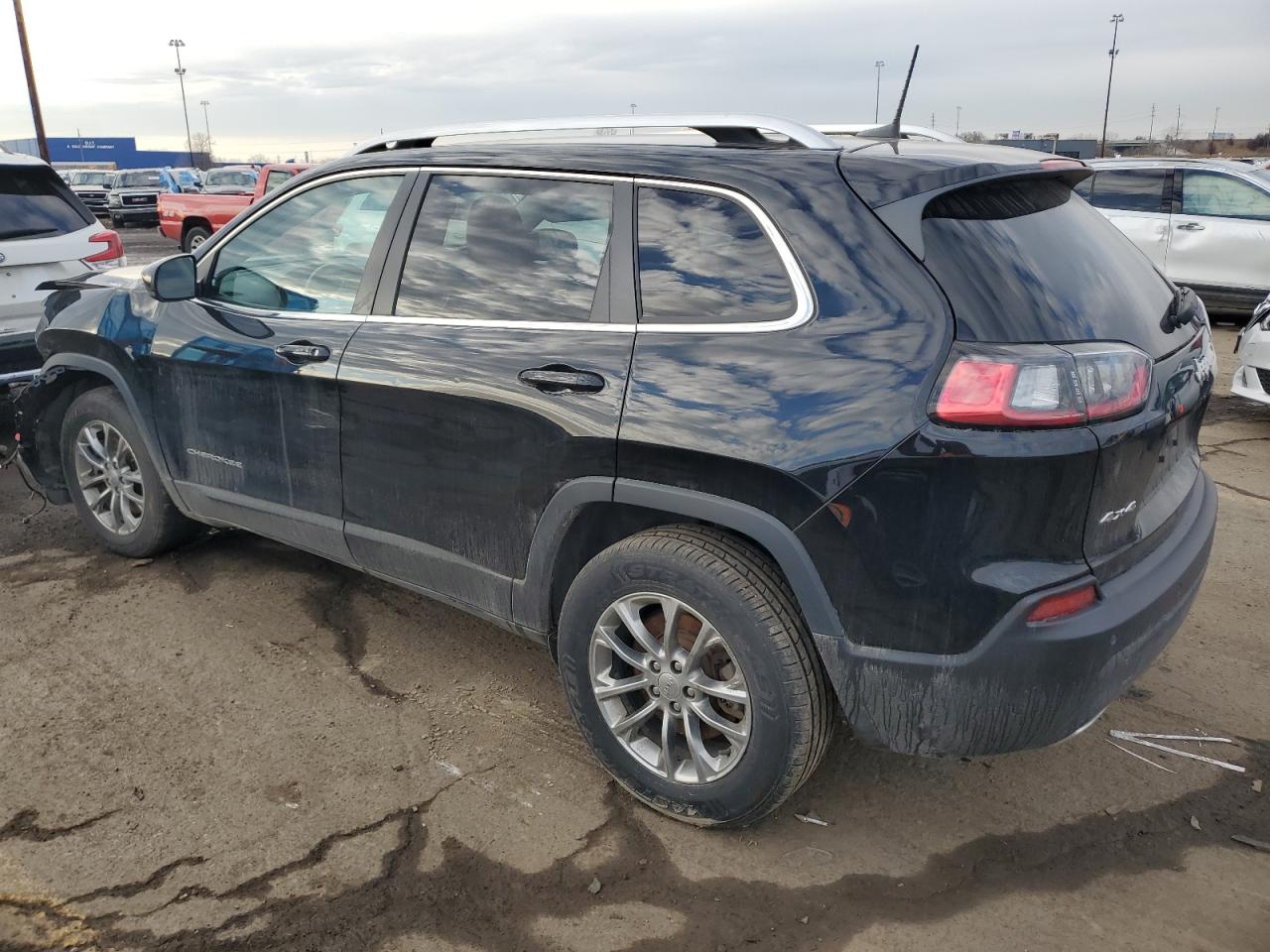 2020 Jeep Grand Cherokee - Image 2
