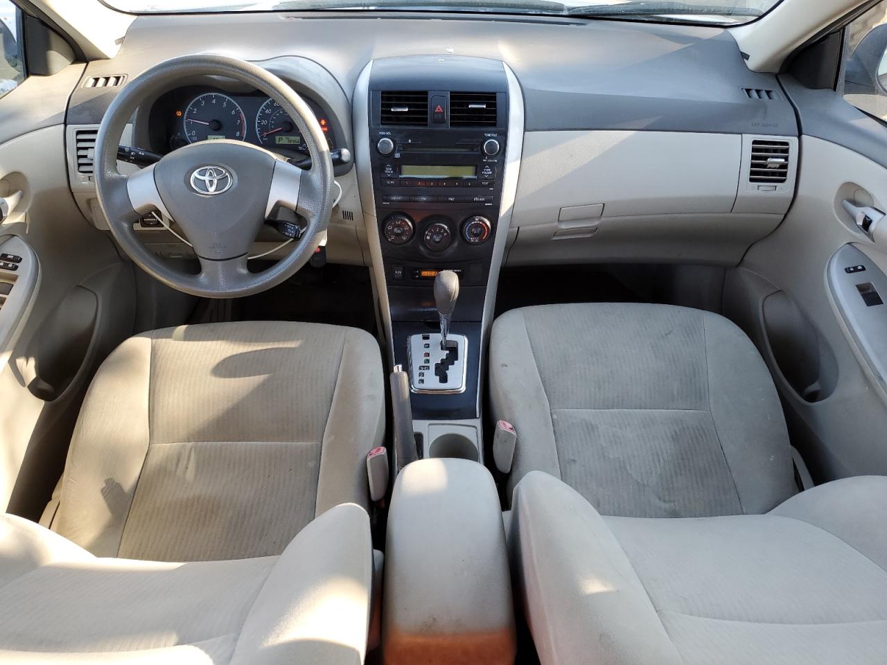 2010 Toyota Corolla Base VIN: 2T1BU4EE6AC402069 Lot: 83021404