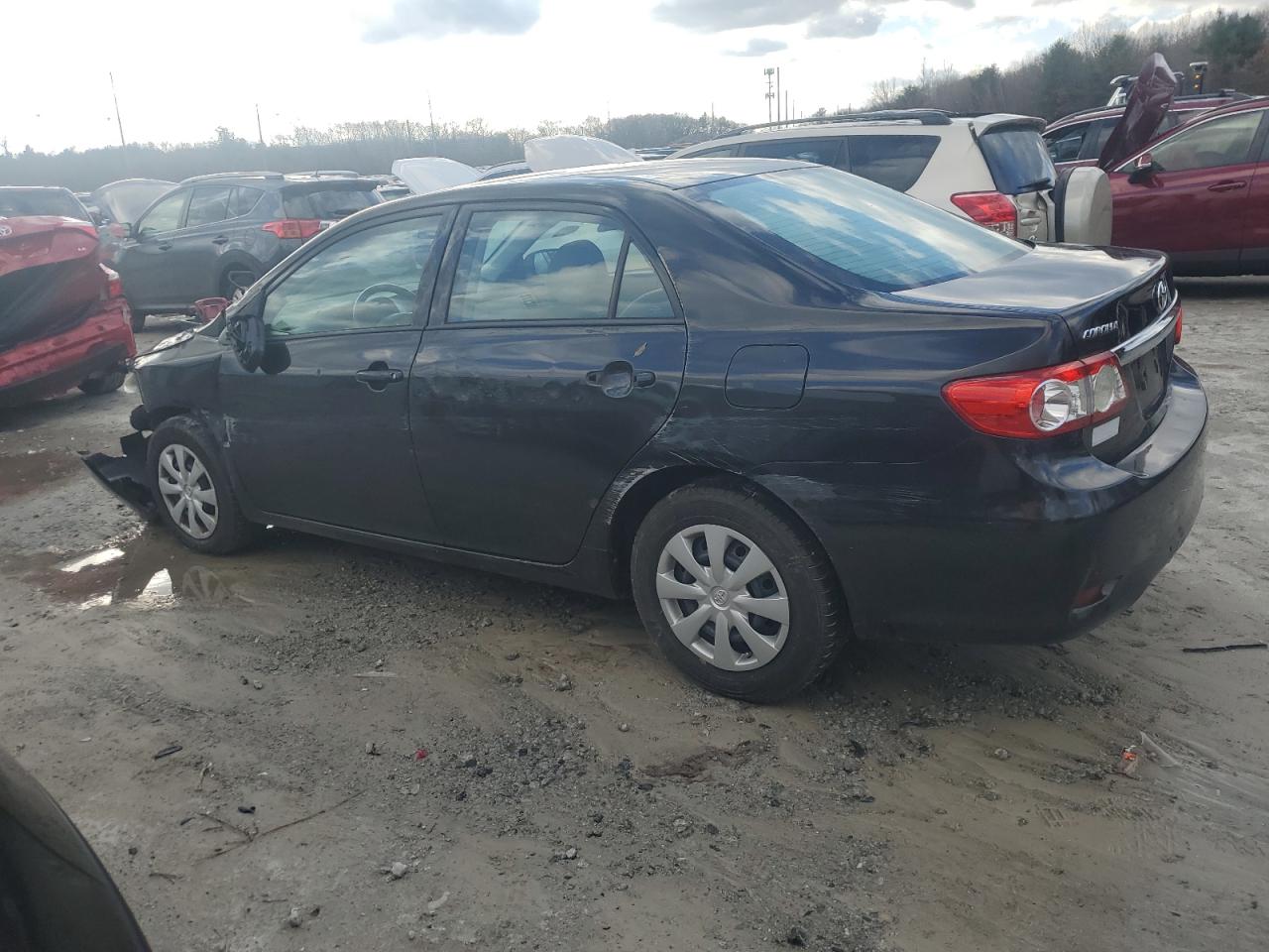 VIN 2T1BU4EE5DC036724 2013 TOYOTA COROLLA no.2