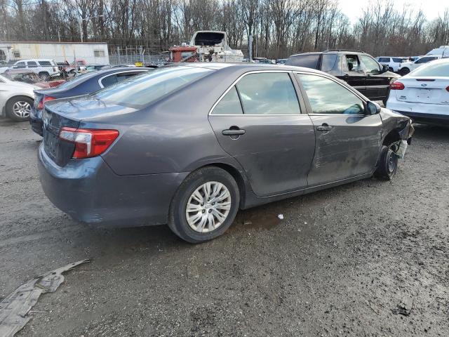 Седани TOYOTA CAMRY 2012 Сірий