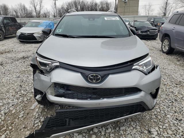  TOYOTA RAV4 2018 Серебристый