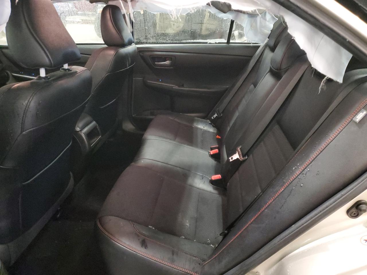 2017 Toyota Camry - Image 10