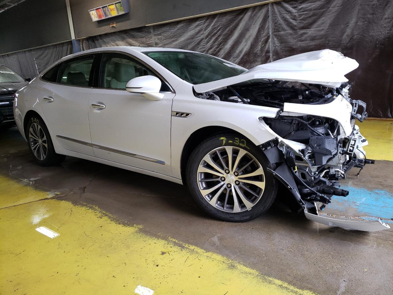 2019 Buick LaCrosse - Image 4