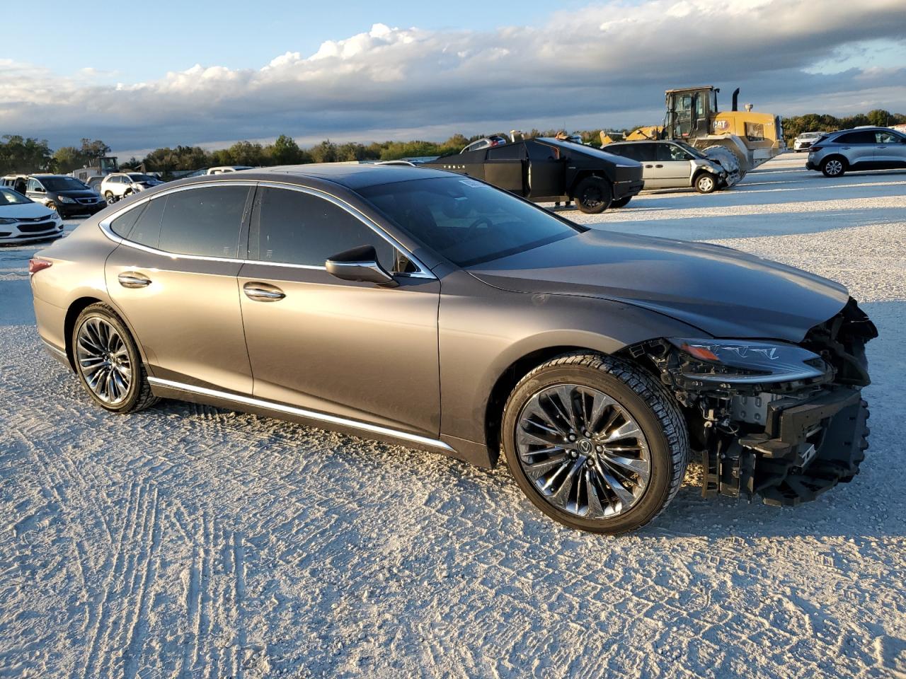 2018 Lexus LS - Image 4