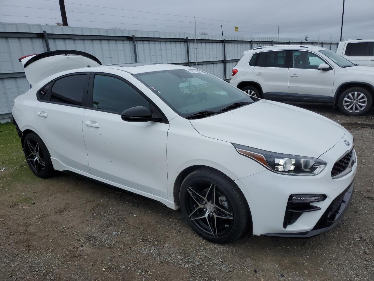 VIN 3KPF34AD8ME308248 2021 KIA FORTE no.4