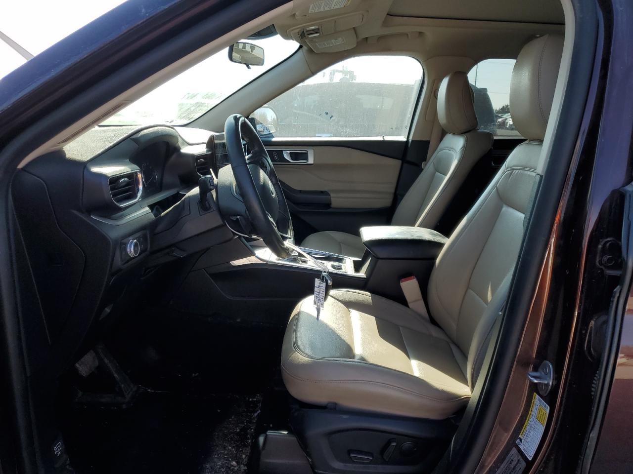2020 Ford Explorer - Image 7