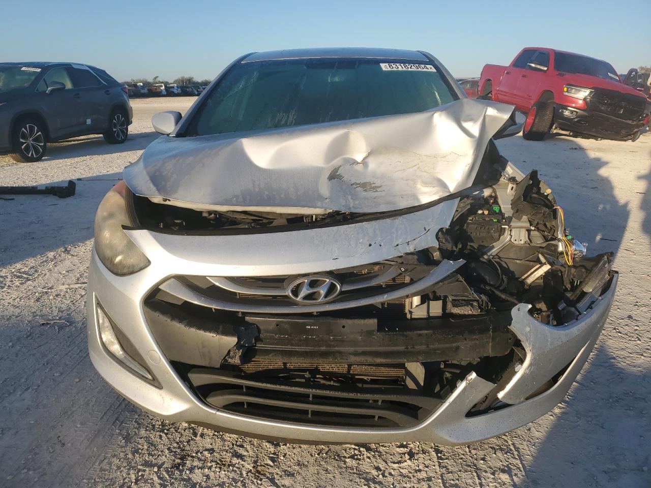 2013 Hyundai Elantra - Image 5