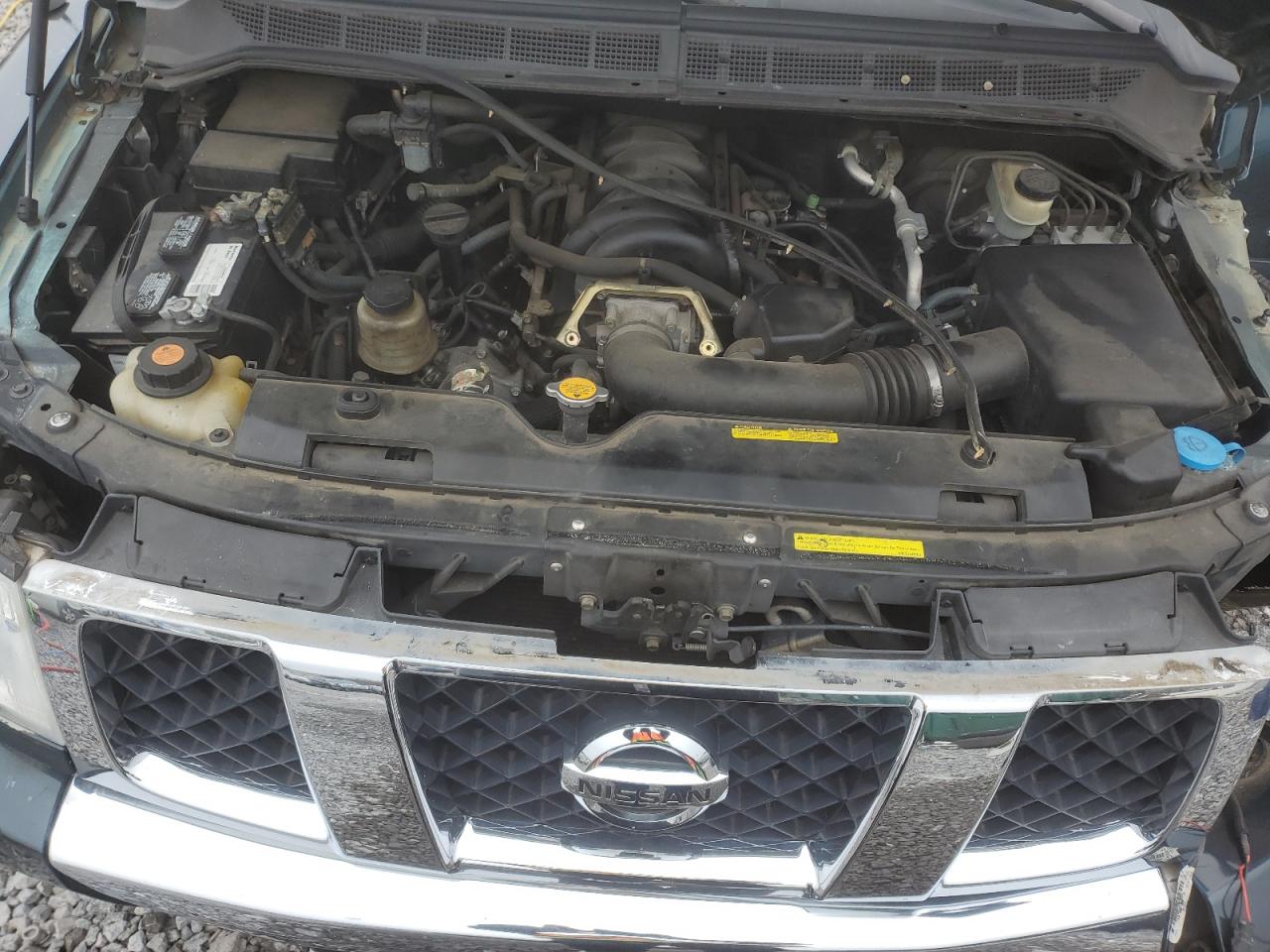 2005 Nissan Titan - Image 11