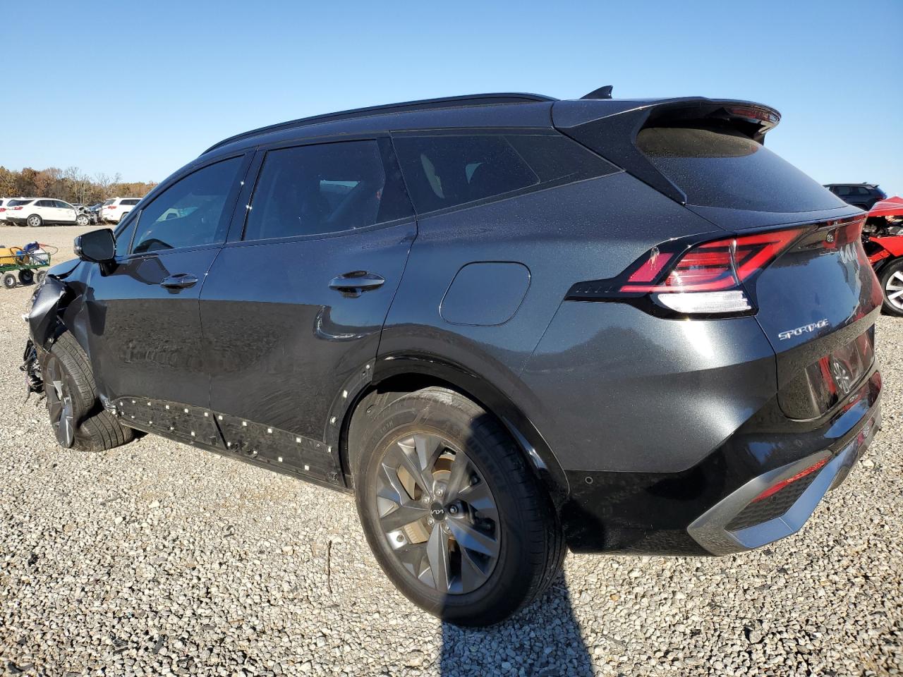 2023 Kia Sportage - Image 2