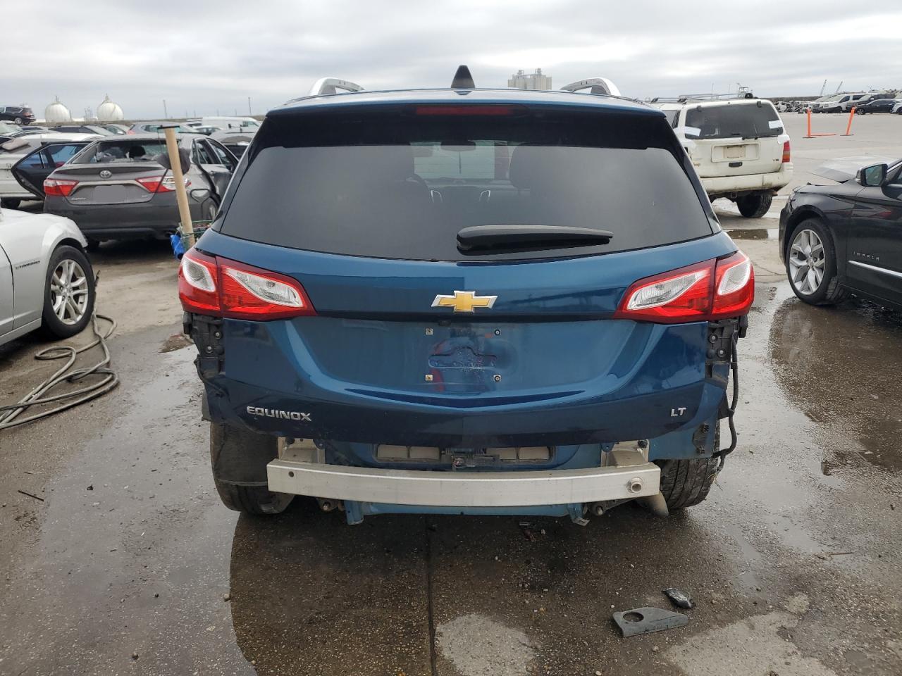 2020 Chevrolet Equinox - Image 6