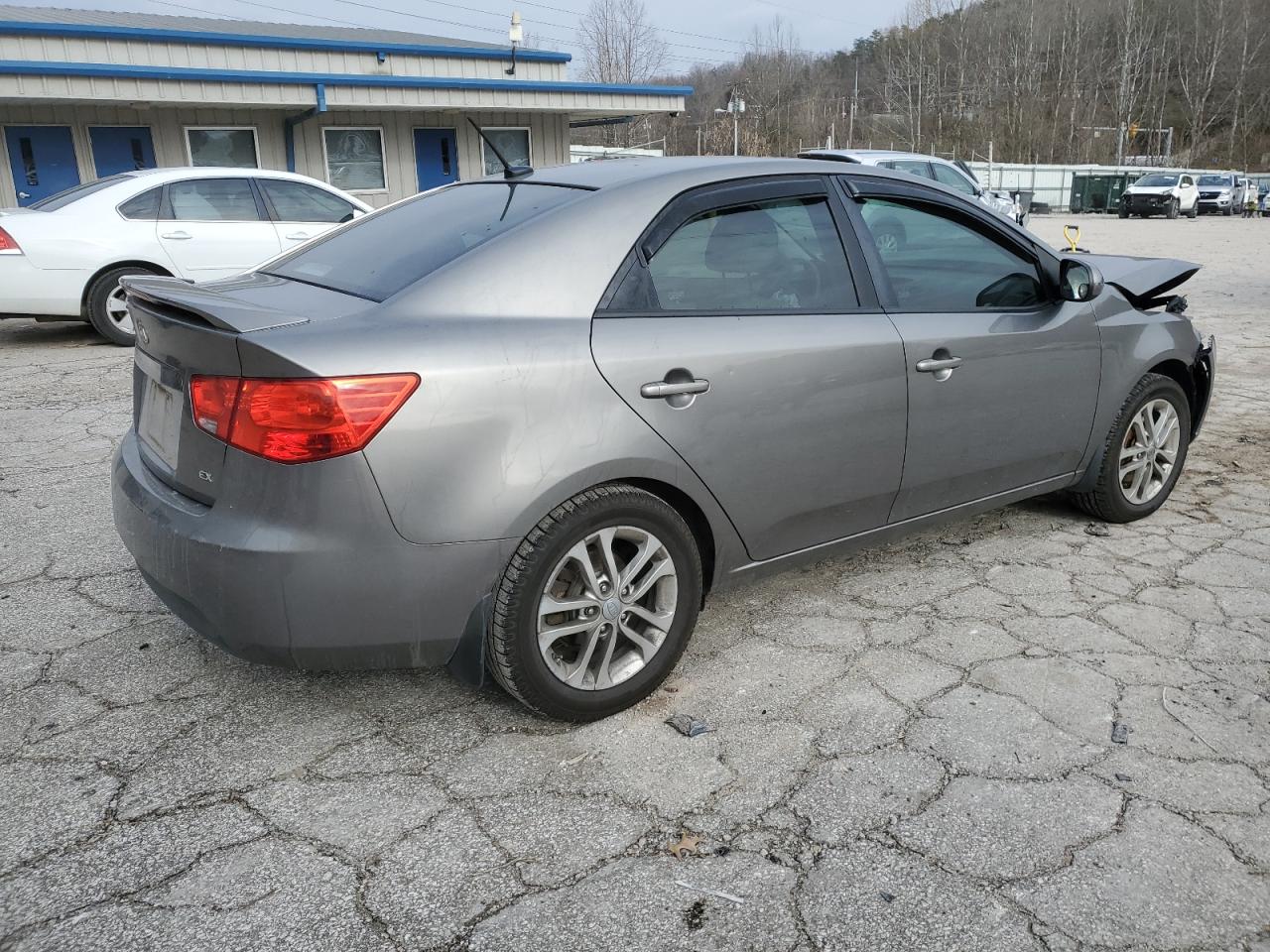 2012 Kia Forte - Image 3