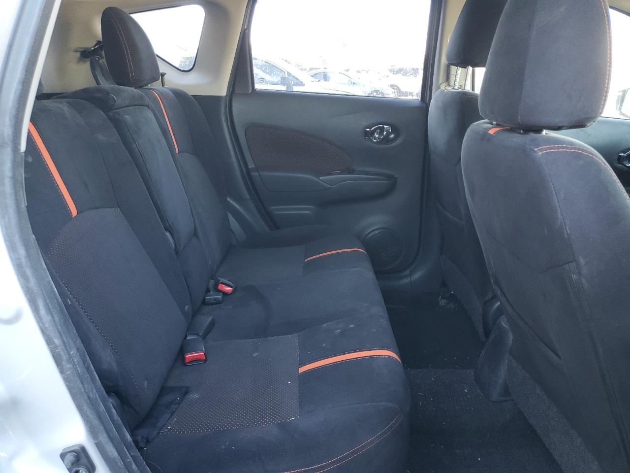2015 Nissan Versa - Image 10