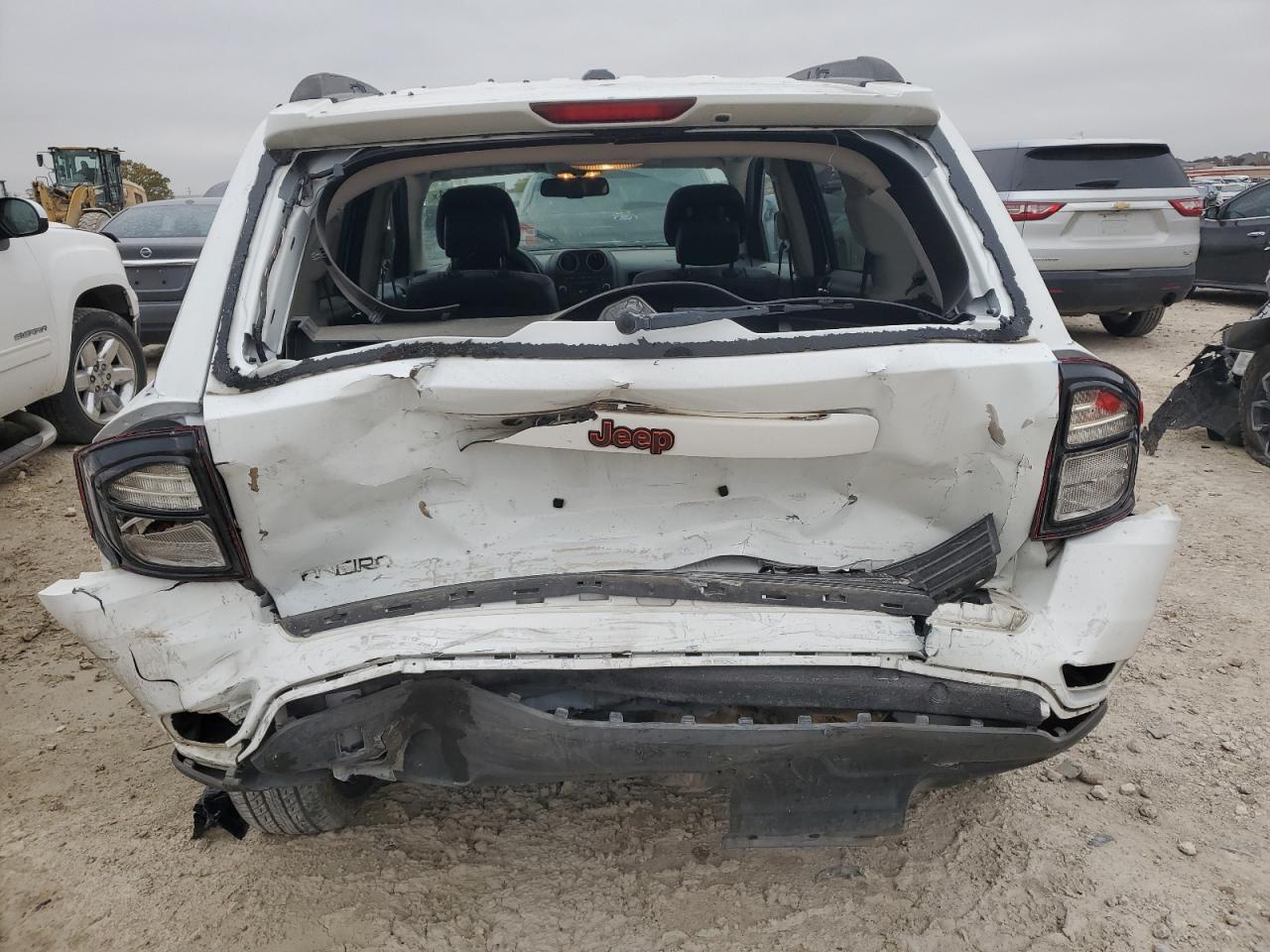 2017 Jeep Compass Sport VIN: 1C4NJCBB4HD141595 Lot: 84299704