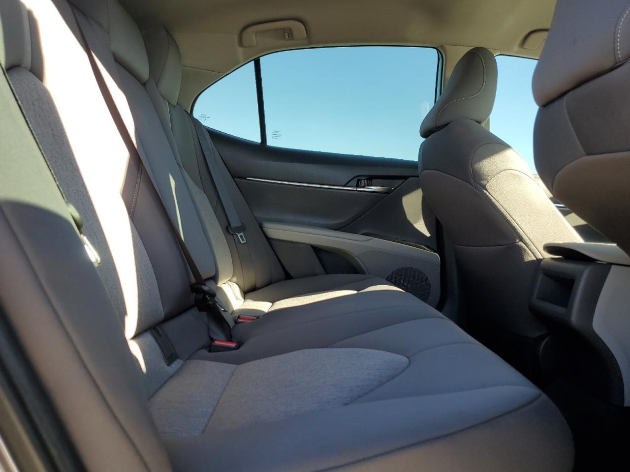2021 Toyota Camry - Image 10