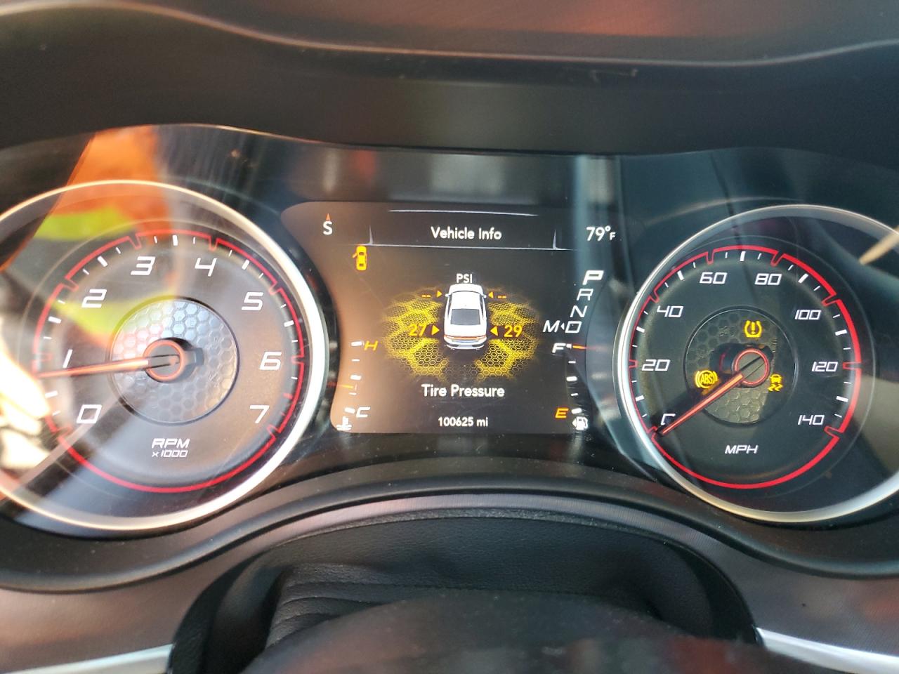 2019 Dodge Charger - Image 9