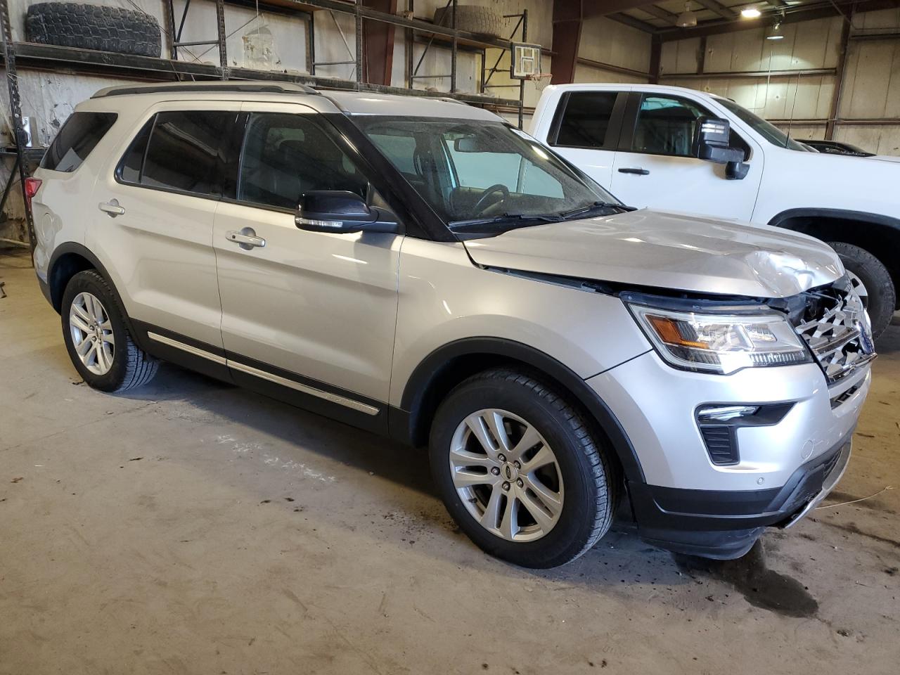 2018 Ford Explorer - Image 4