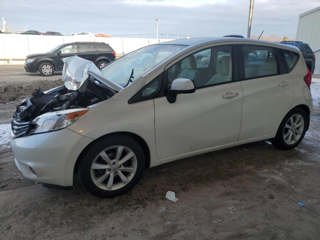 2014 NISSAN VERSA