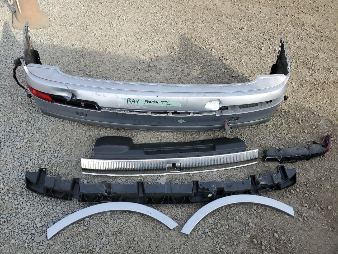 2017 Audi Q7 Premium Plus VIN: WA1LAAF74HD024532 Lot: 86015394