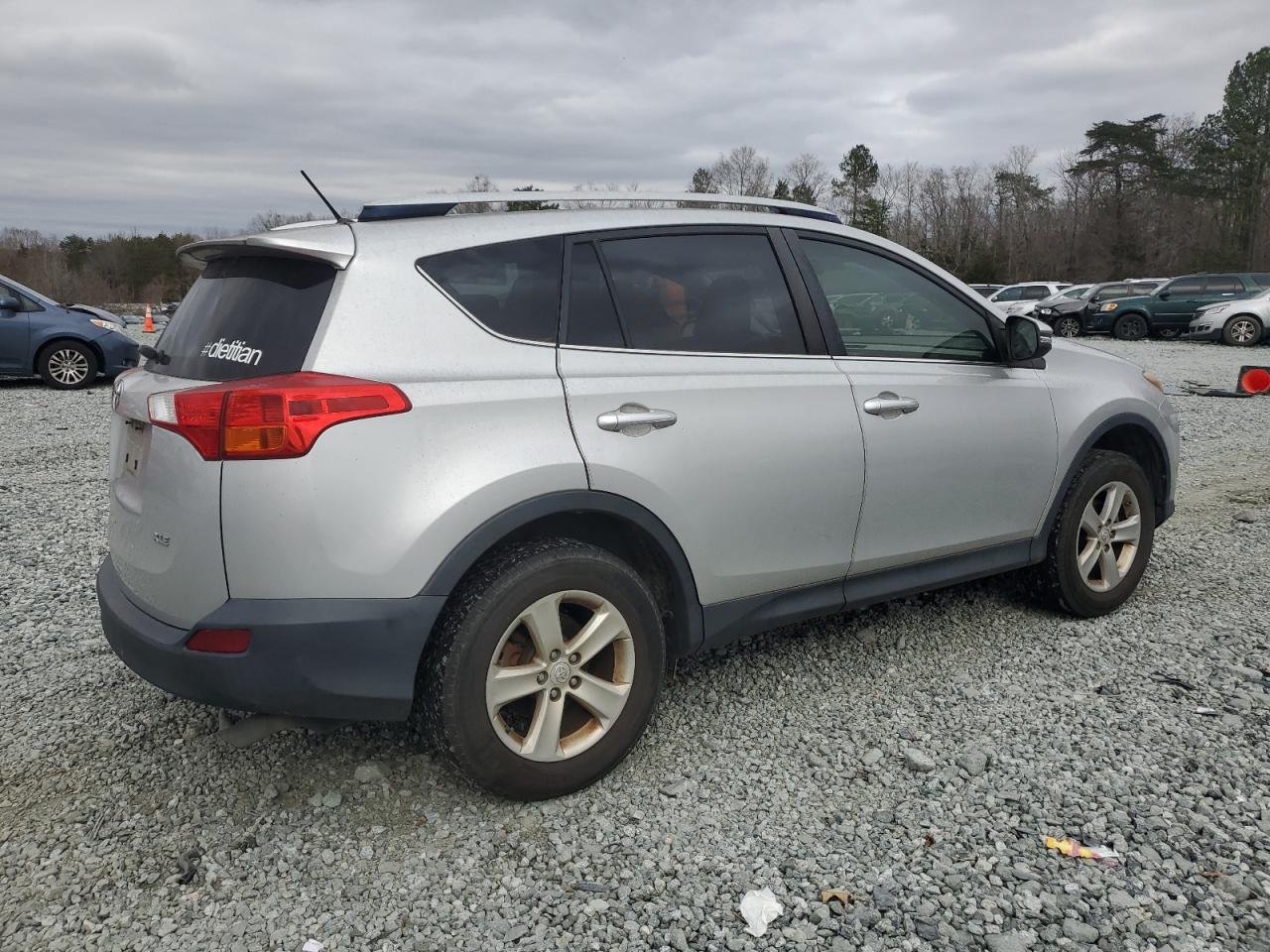 VIN JTMWFREV7DD011979 2013 TOYOTA RAV4 no.3