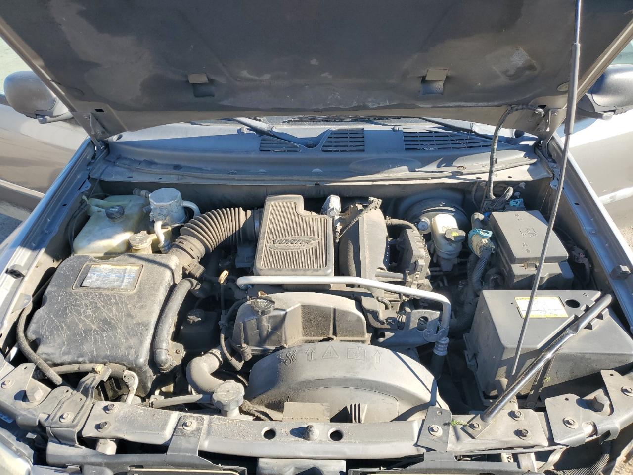 2009 GMC Envoy - Image 12