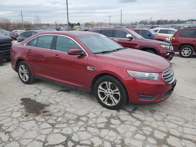  FORD TAURUS 2014 Czerwony