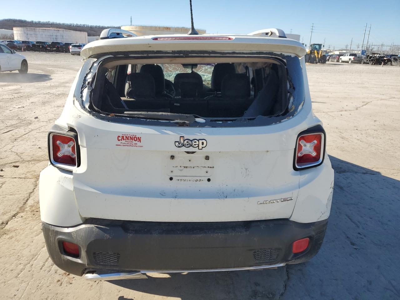 2016 Jeep Renegade - Image 6