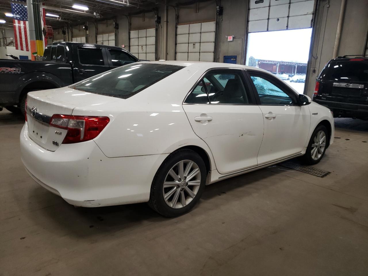 2012 Toyota Camry - Image 3