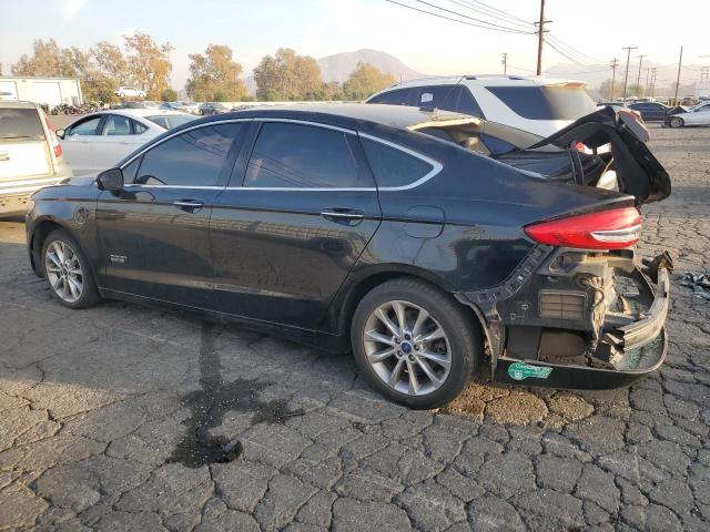 Sedans FORD FUSION 2017 Czarny