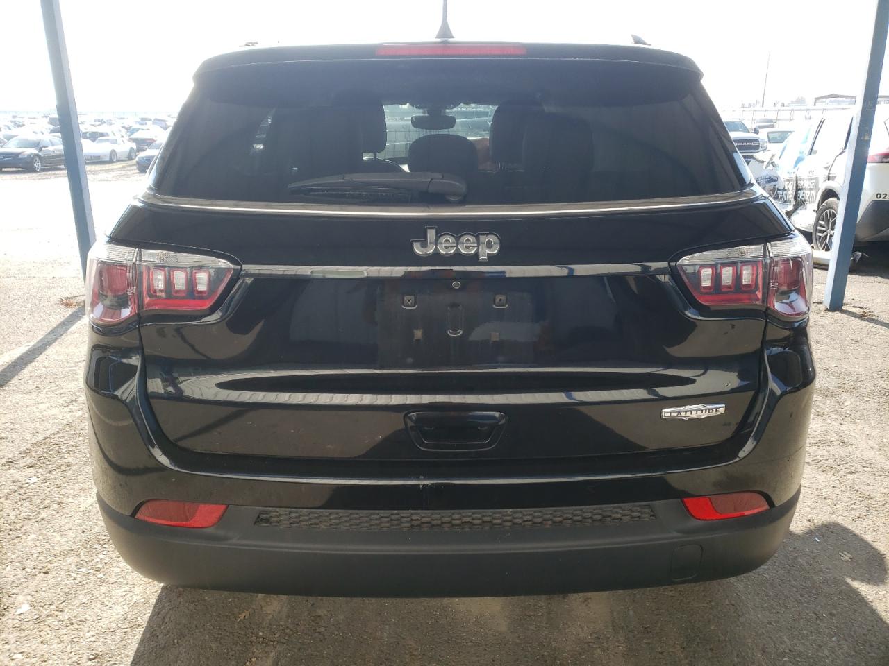 2019 Jeep Compass - Image 6