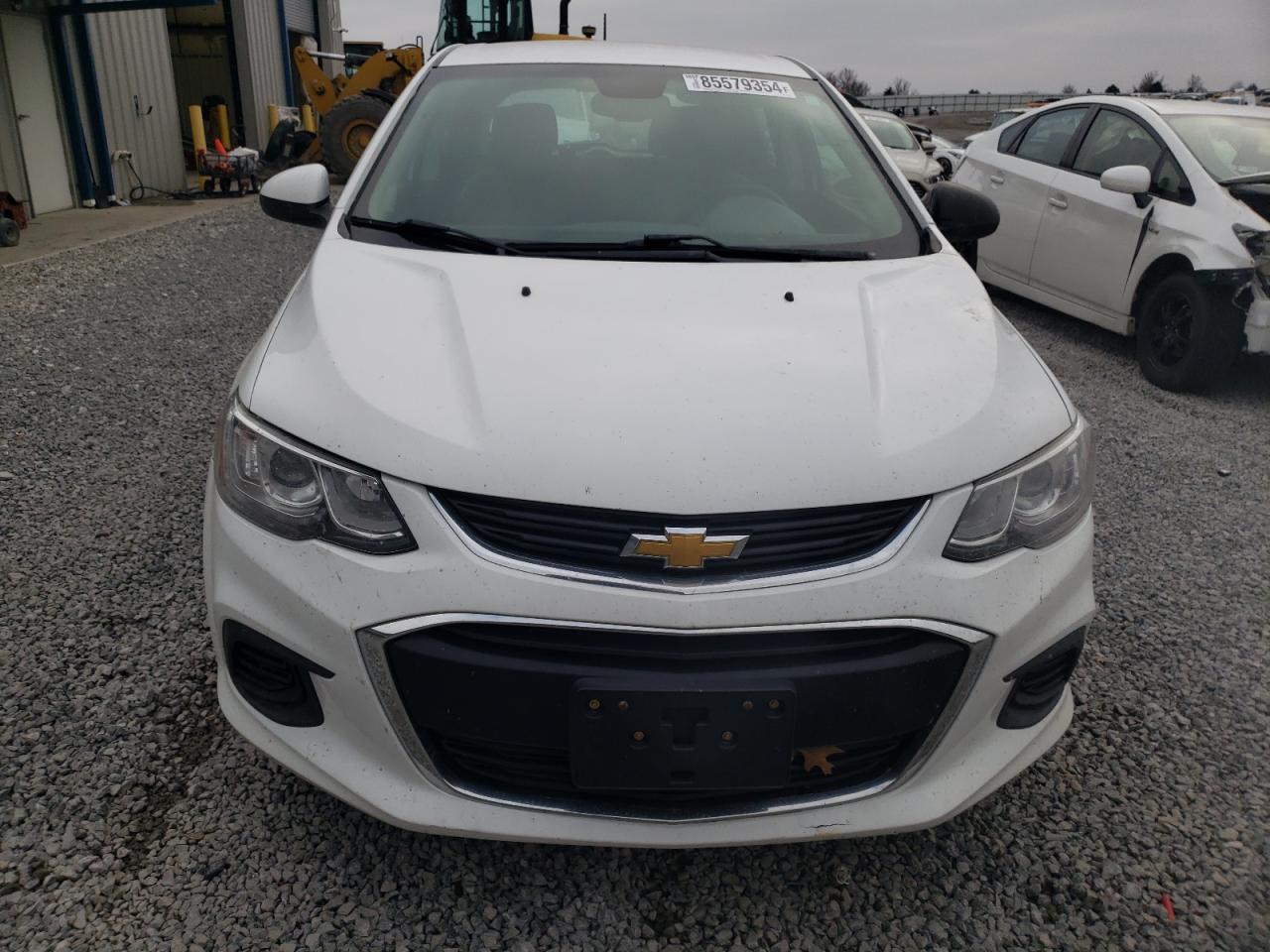 2018 Chevrolet Sonic - Image 5