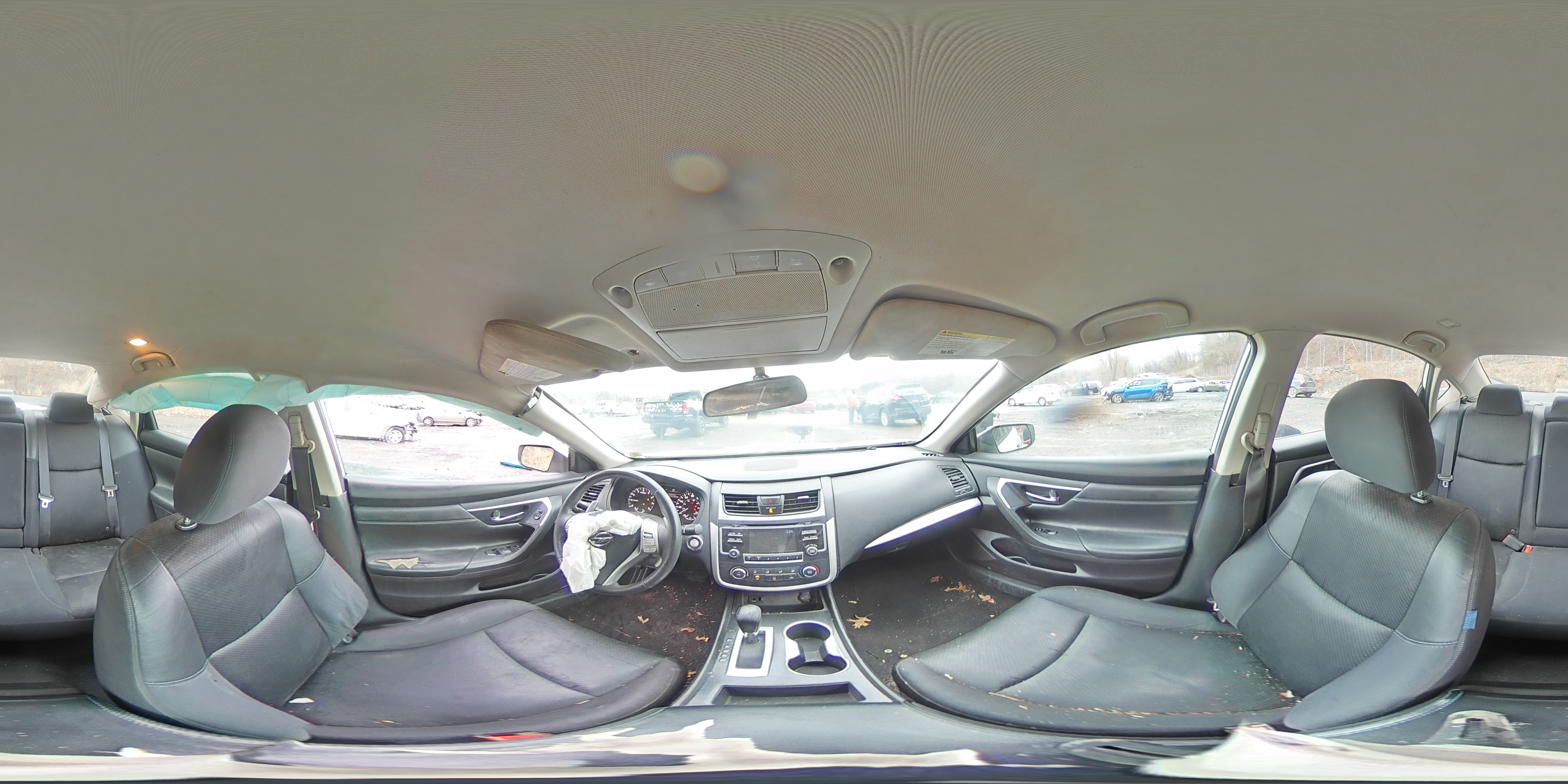 2016 Nissan Altima - Image 13