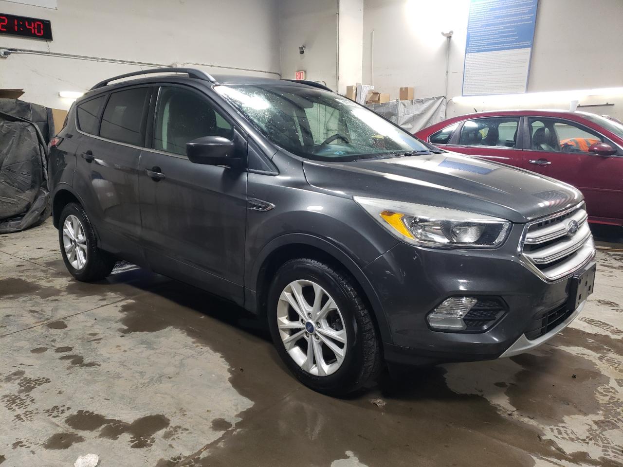 VIN 1FMCU9GD0JUD12940 2018 FORD ESCAPE no.4