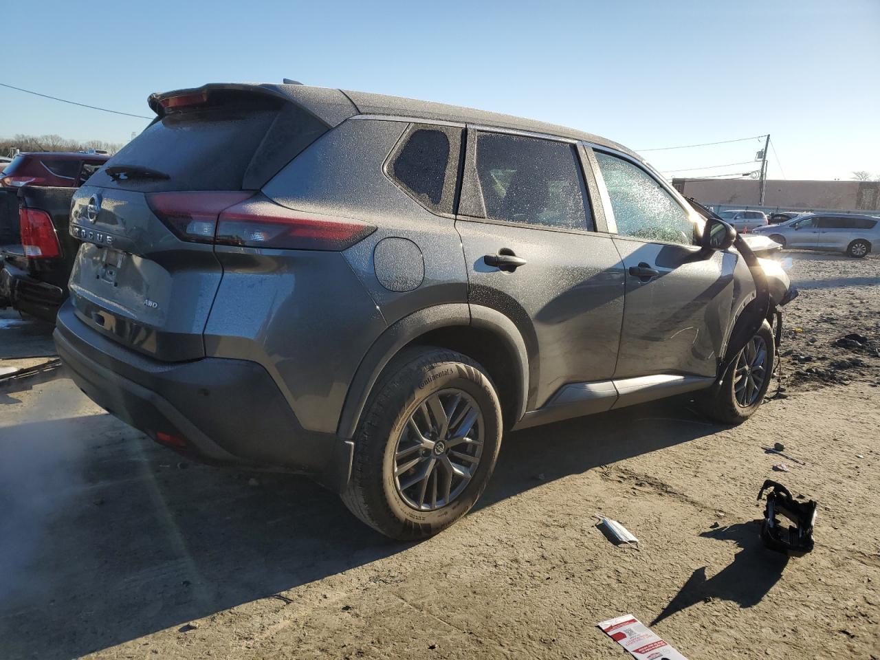 2021 Nissan Rogue - Image 3