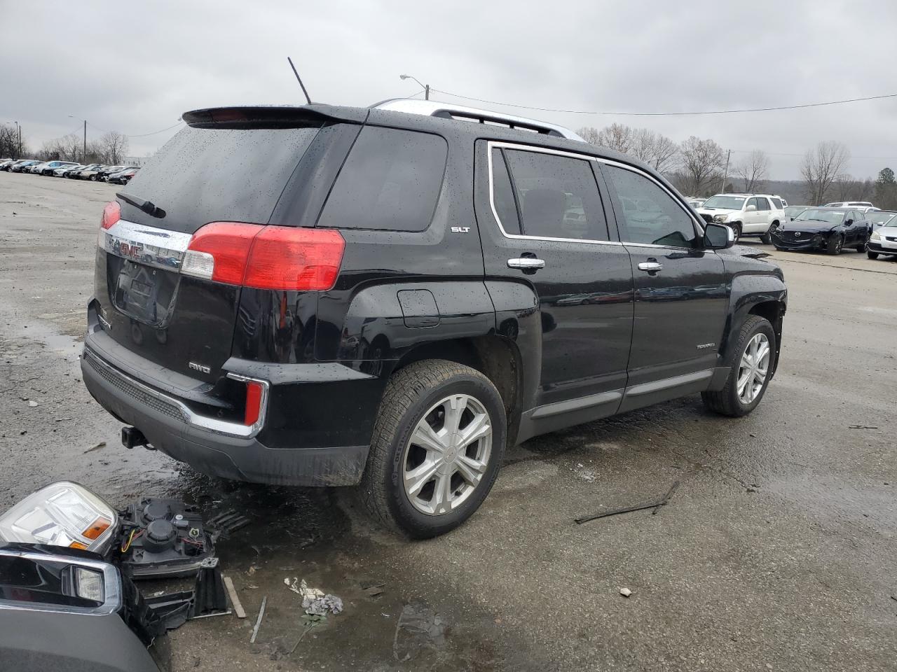 2017 GMC Terrain - Image 3