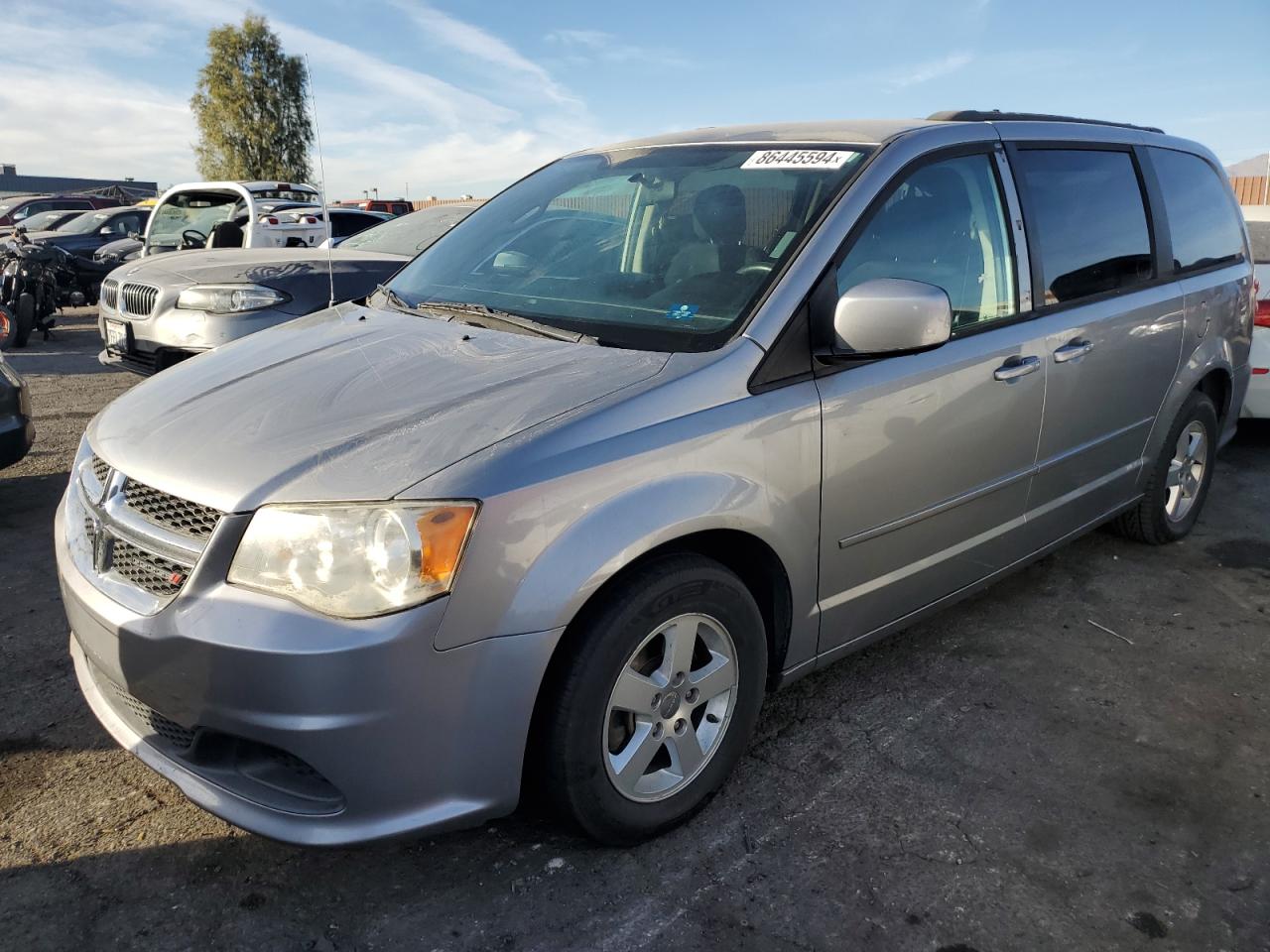 VIN 2C4RDGCG5DR610582 2013 DODGE CARAVAN no.1