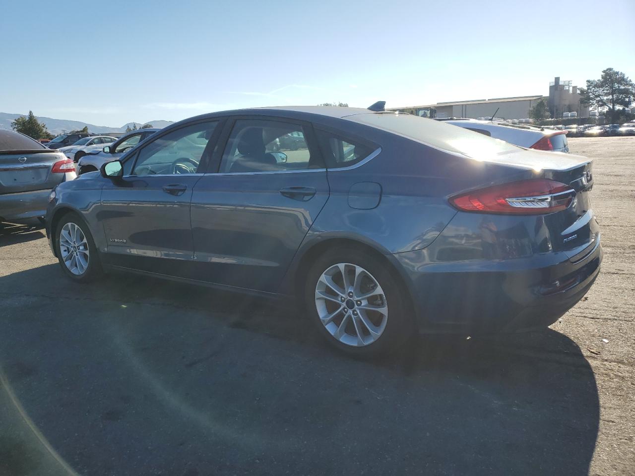 2019 Ford Fusion - Image 2
