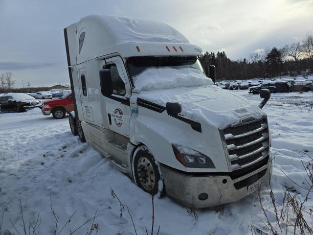 2019 Freightliner Cascadia 126 