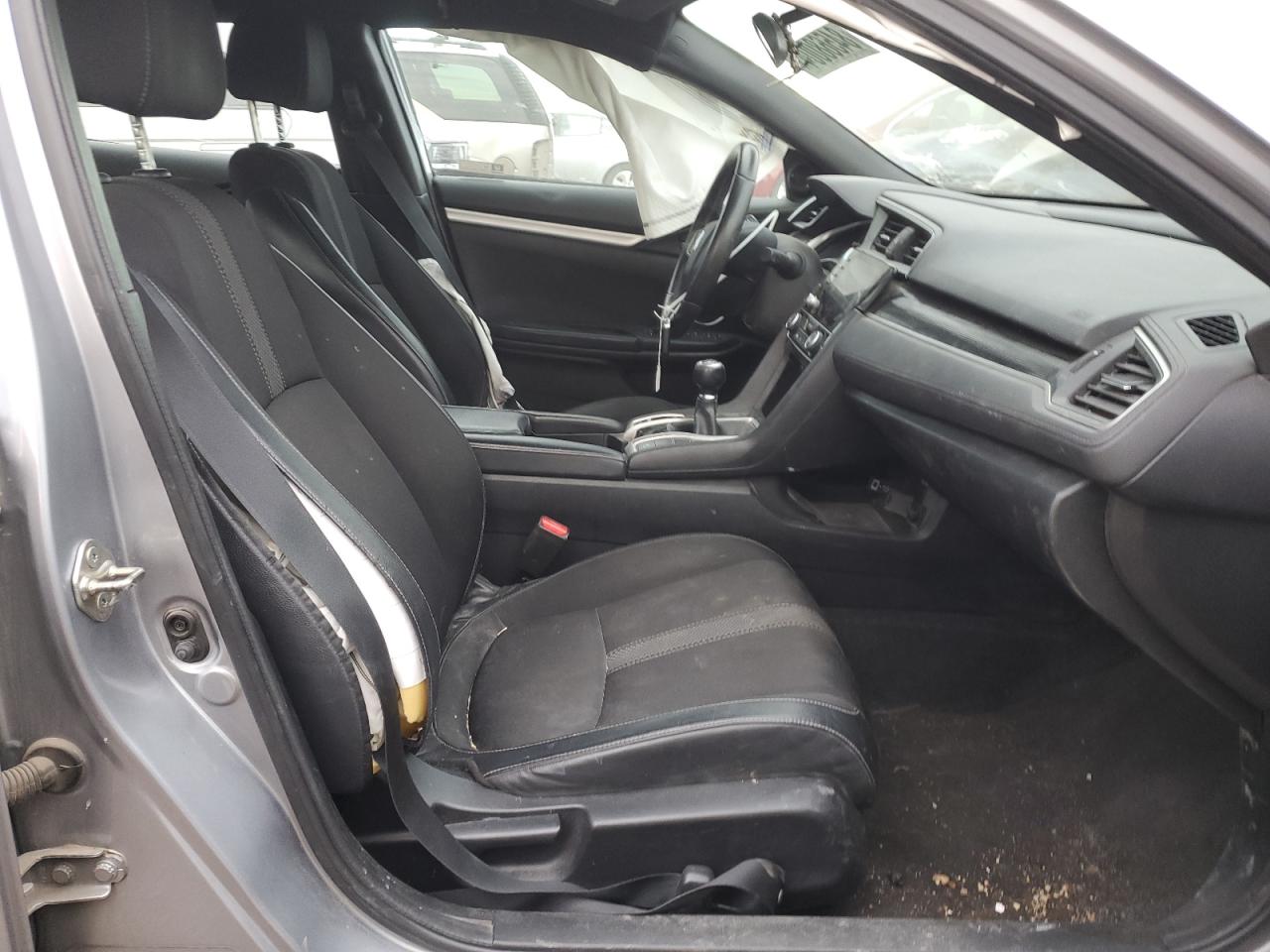 2019 Honda Civic - Image 7