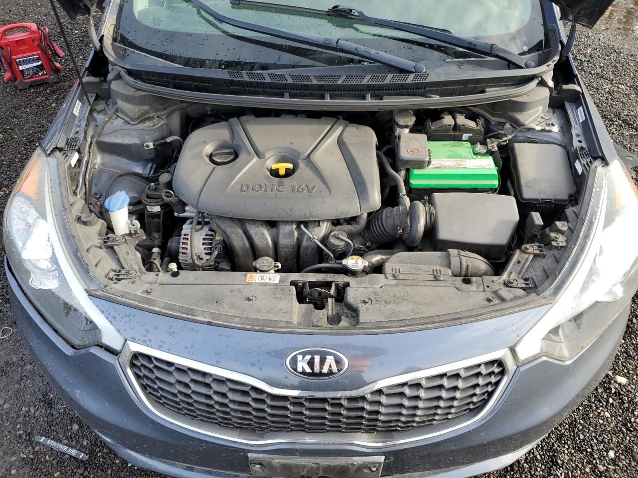 VIN KNAFX4A66E5216121 2014 KIA FORTE no.11