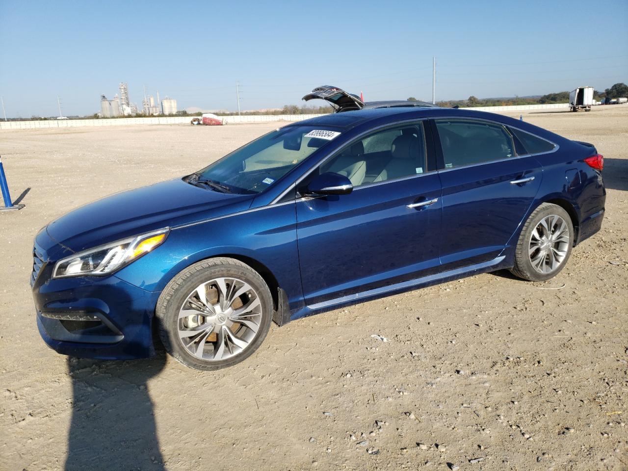 2015 Hyundai Sonata - Image 1
