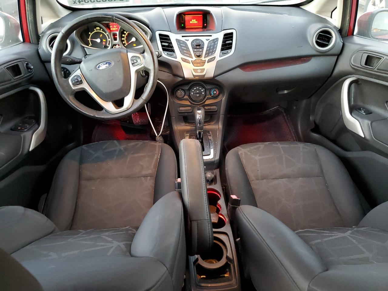 2012 Ford Fiesta - Image 8