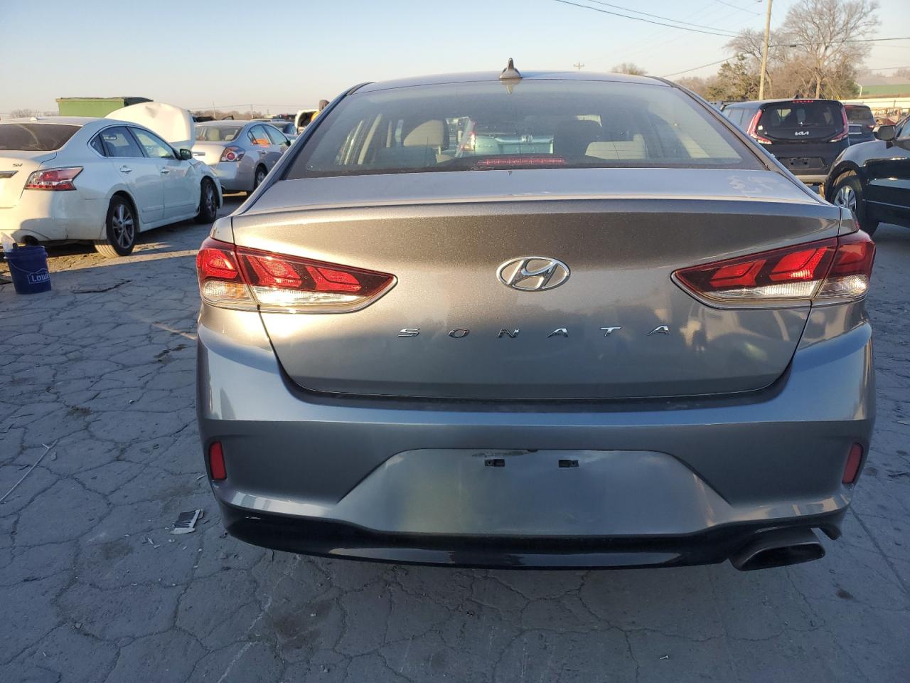 2018 Hyundai Sonata - Image 6