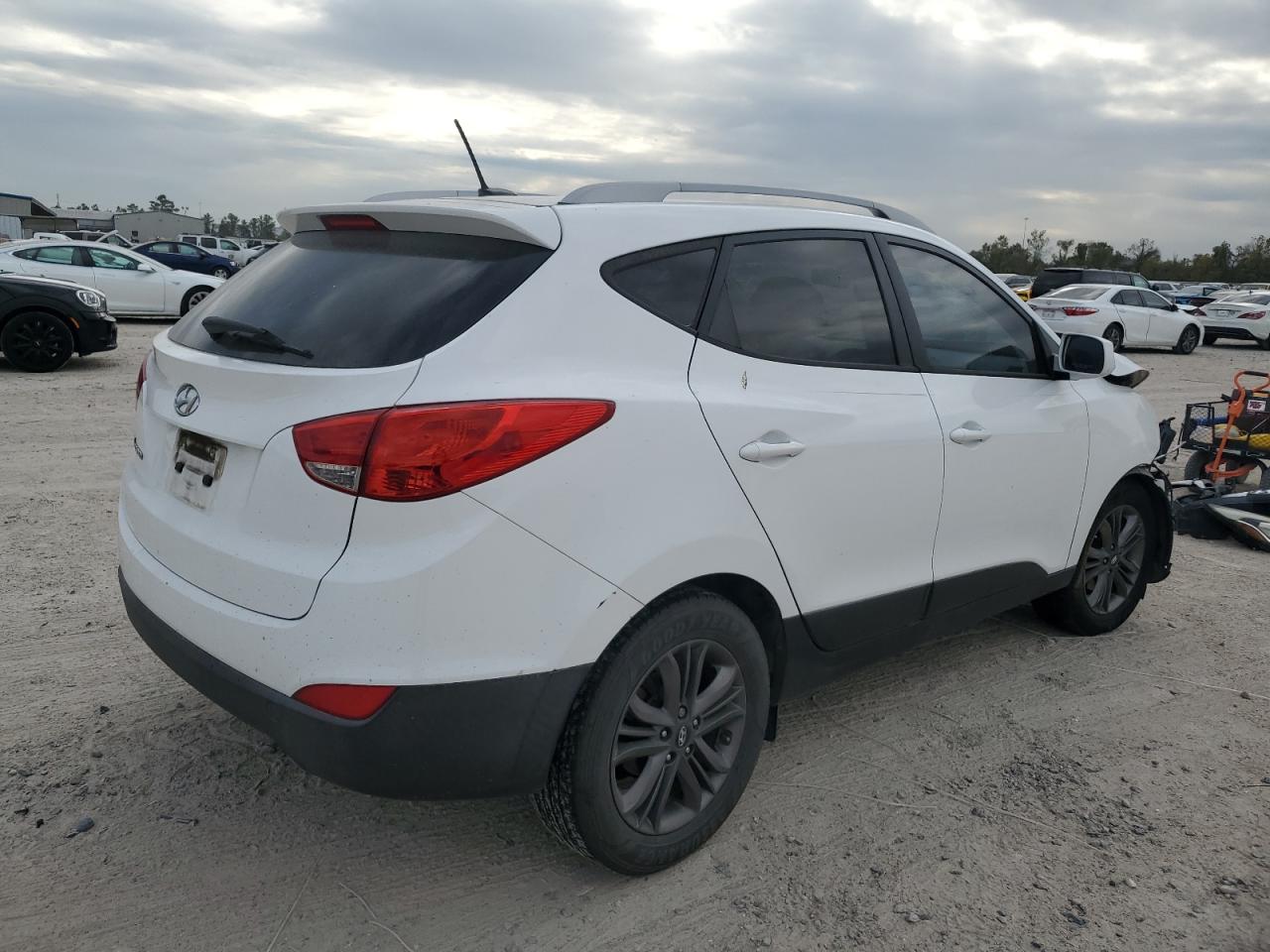 VIN KM8JU3AG0FU069547 2015 HYUNDAI TUCSON no.3