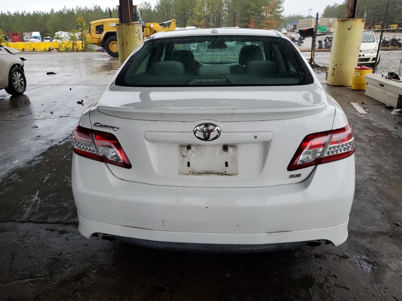 2011 Toyota Camry Base VIN: 4T1BF3EK0BU718934 Lot: 83967154