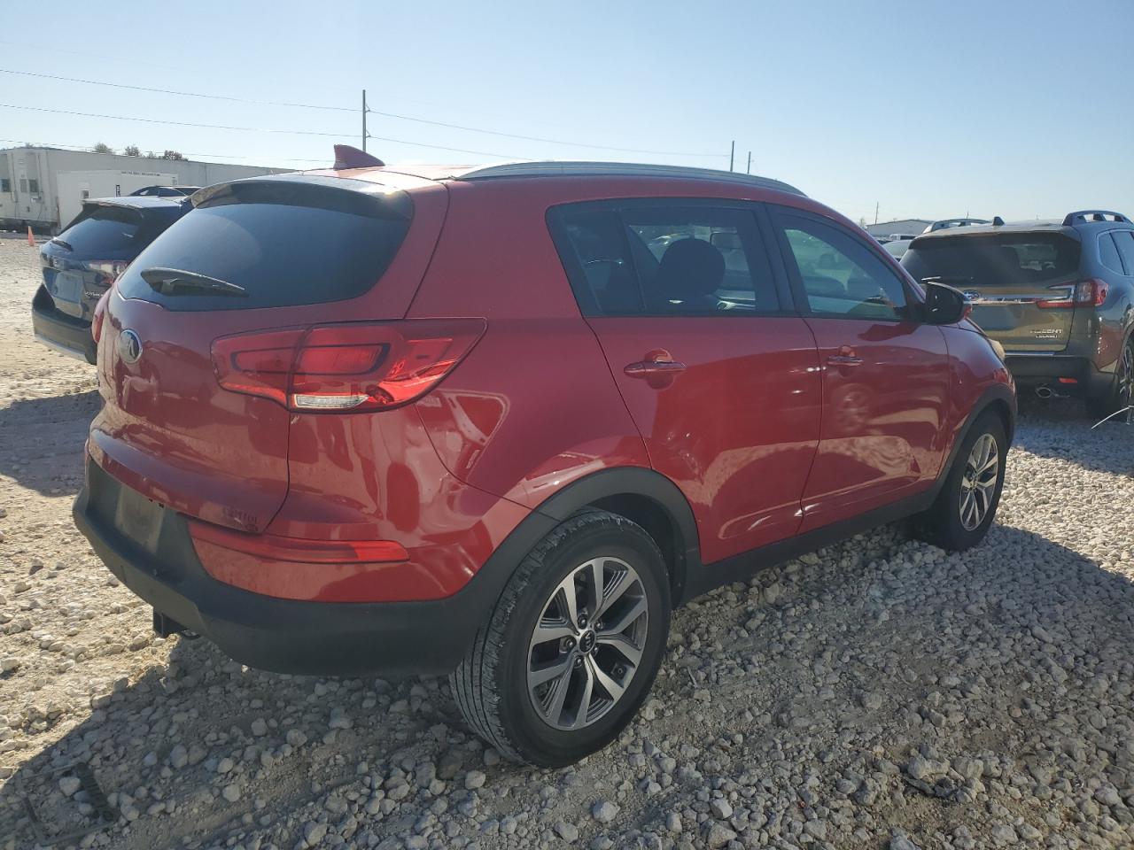 VIN KNDPB3AC0E7646575 2014 KIA SPORTAGE no.3